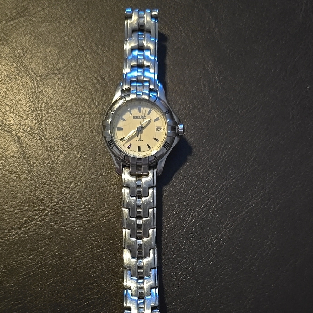 Seiko Silver Stainless Steel Women's Watch with Cream Dial
